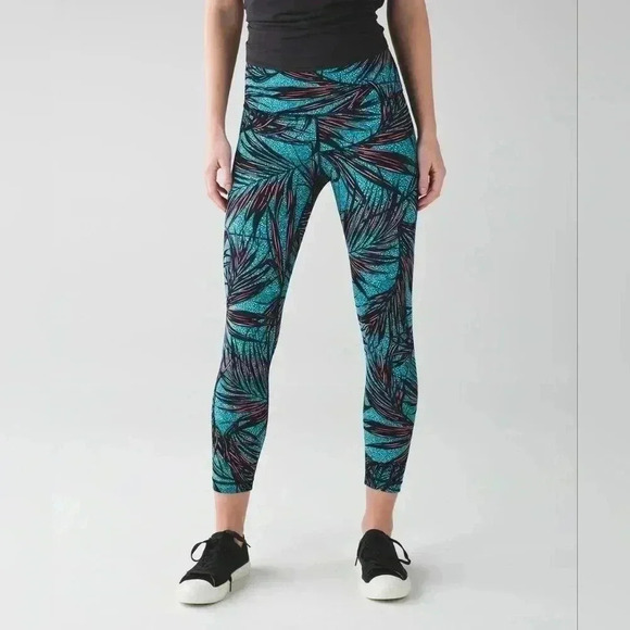 Lululemon High Times PantPalm Lace Tofino Teal Multi